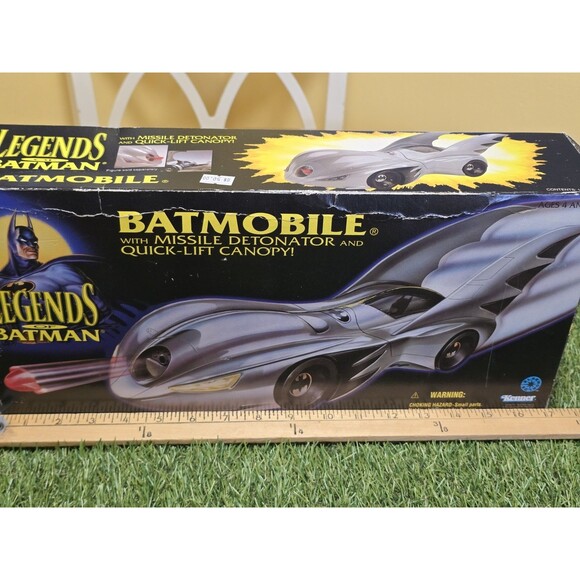 1994 Legends Batmobile Legends of Batman w/Missile Detonator Kenner Open Box TRU - Picture 15 of 16